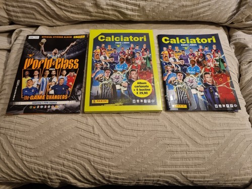 Empty panini albums world - empty,